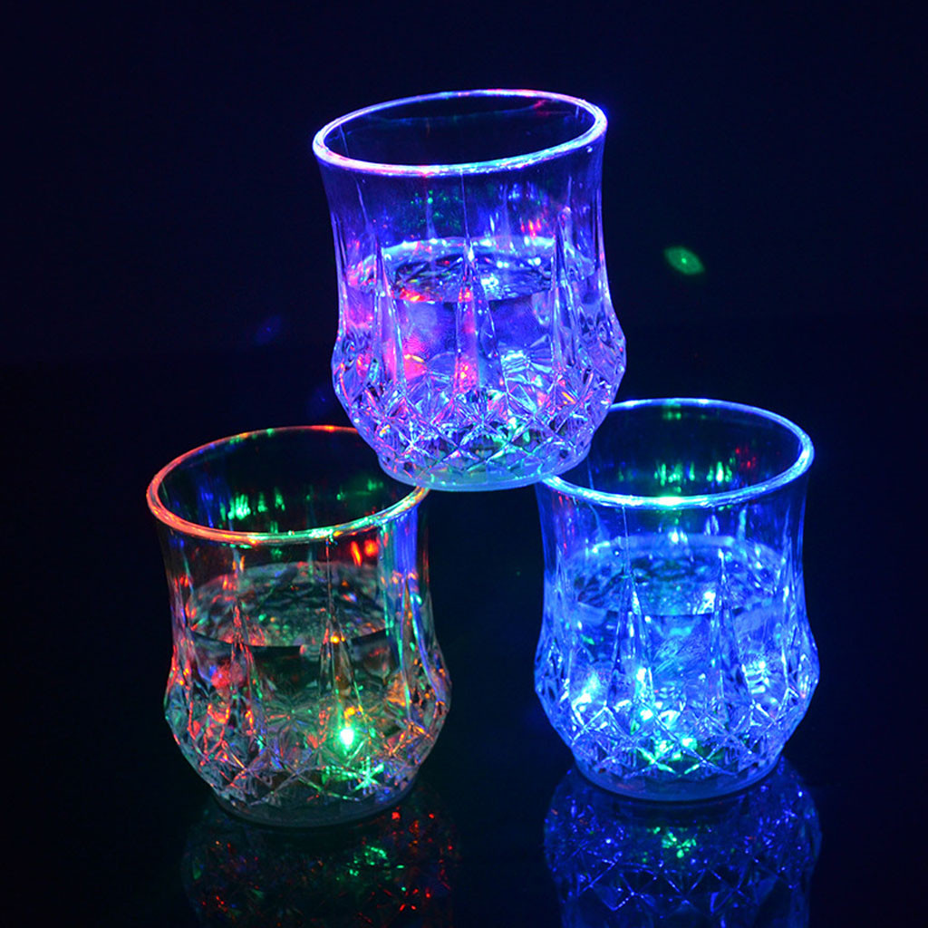 Wine In Beer Glass - Copo de Bebida LED Colorido com